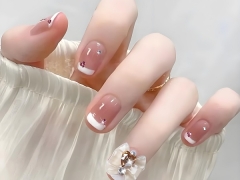 穿戴甲可以碰水吗？